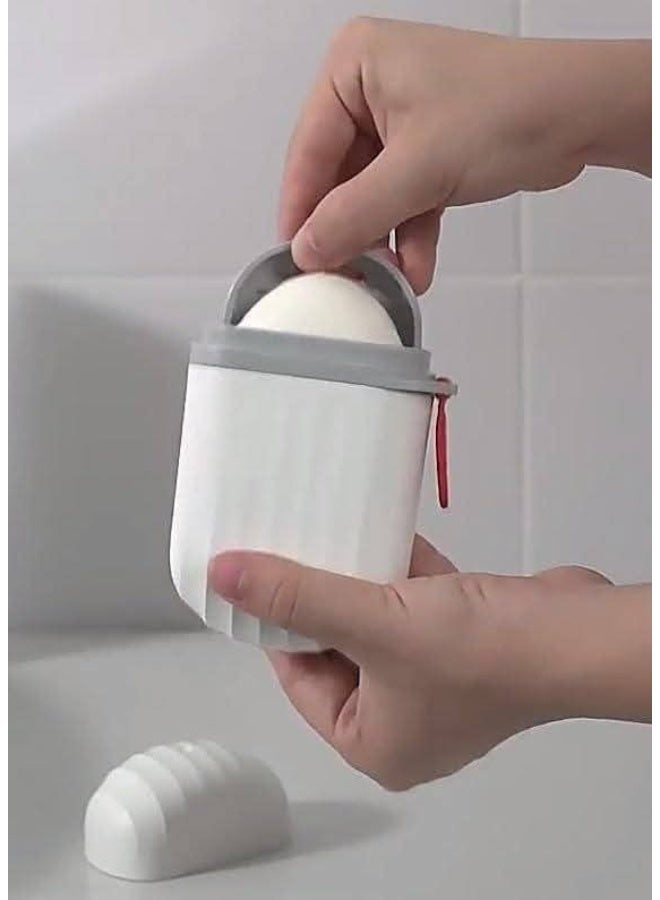 A soap dish for those seeking personal hygiene and distinction in one; an elegant and organized accessory that complements your travel gear. - Image 1